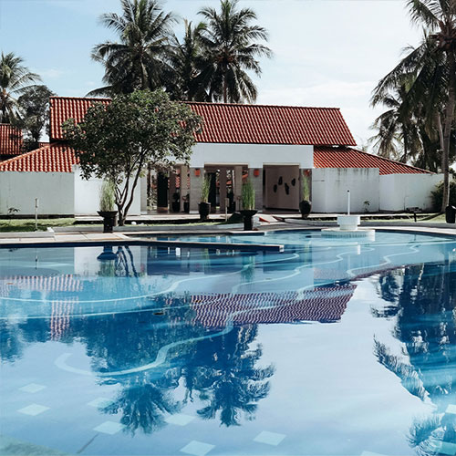 Laswim China Made Factory Wholesale Prices Salt Chlorine Generator Salt Chlorination System With 3 Year Warranty